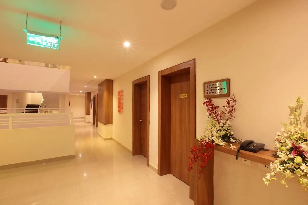 Hotel Archana Kannur 3*,